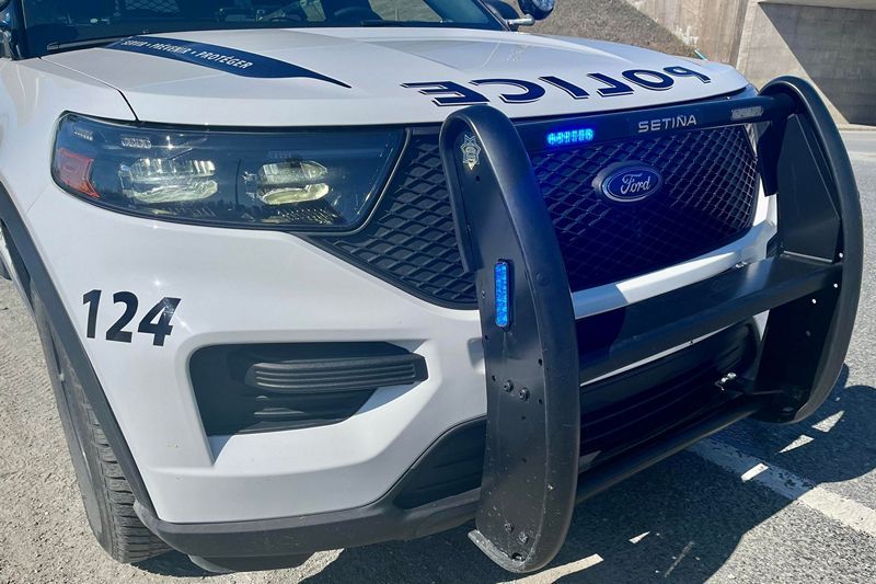 Voies de fait contre des agents : arrestation à Sherbrooke